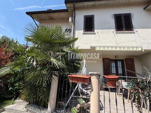 Villa in vendita a Stradella PV