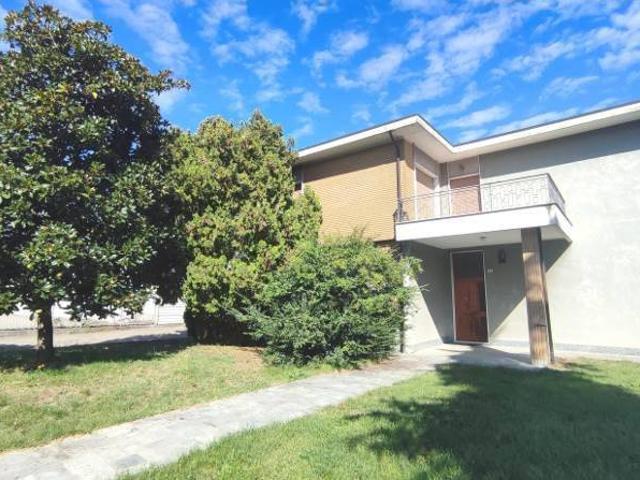 Villa in vendita a Stradella PV
