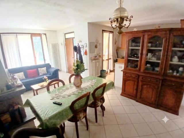 Villa in vendita a Stradella PV