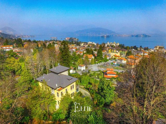 Villa in vendita a Stresa VB