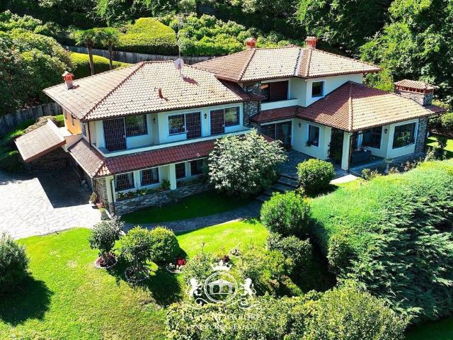 Villa in vendita a Stresa VB