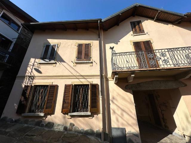Villa in vendita a Stresa VB