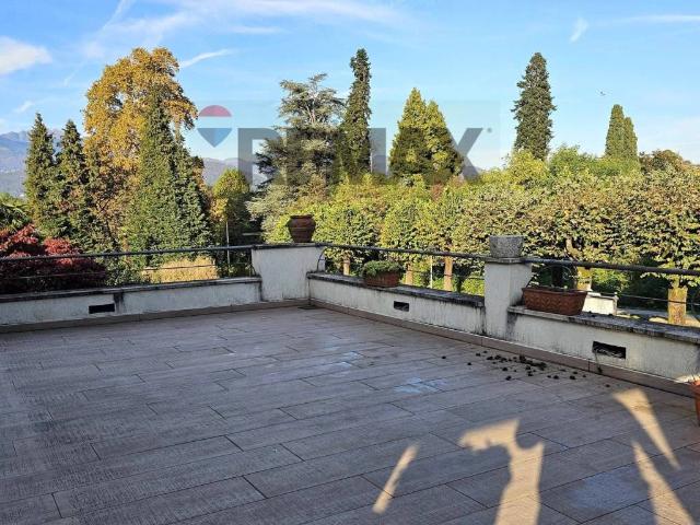 Villa in vendita a Stresa VB