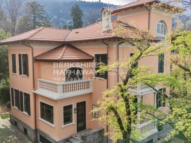 Villa in vendita a Stresa VB