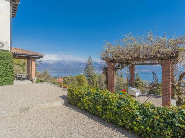 Villa in vendita a Stresa VB