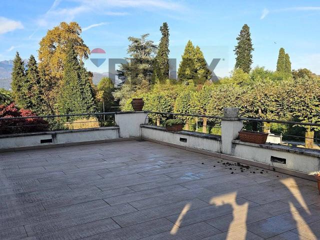 Villa in vendita a Stresa