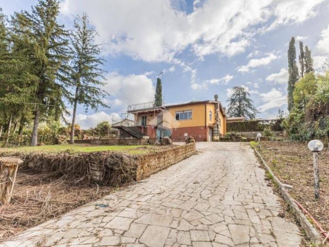 Villa in vendita a Sutri VT