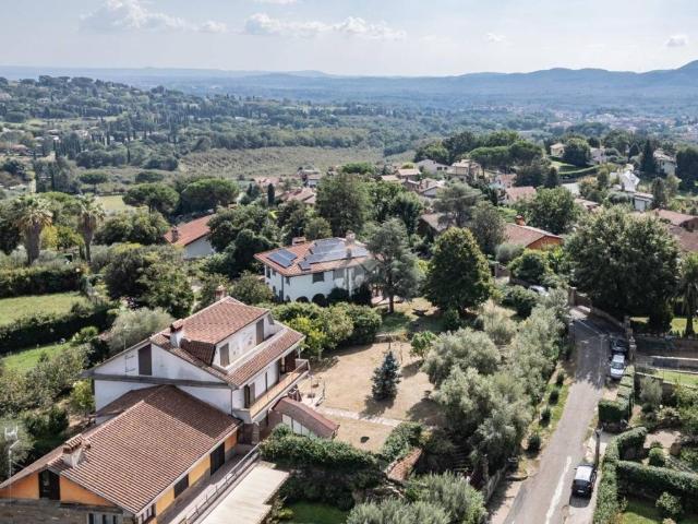 Villa in vendita a Sutri VT