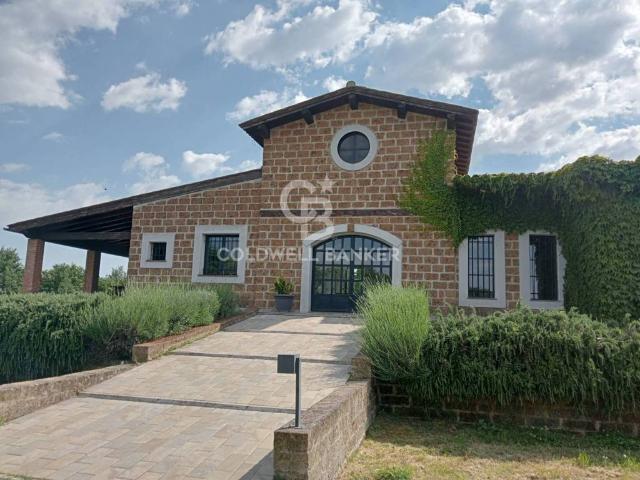 Villa in vendita a Sutri VT