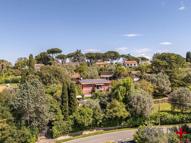 Villa in vendita a Sutri VT