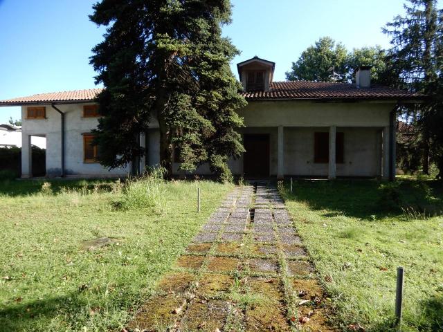 Villa in vendita a Suzzara