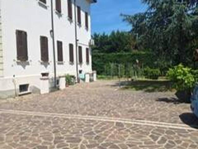 Villa in vendita a Suzzara MN