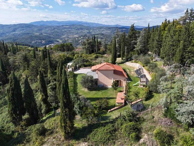 Villa in vendita a Subbiano AR