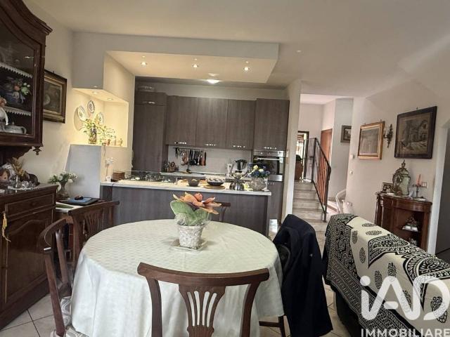 Villa in vendita a Subbiano AR