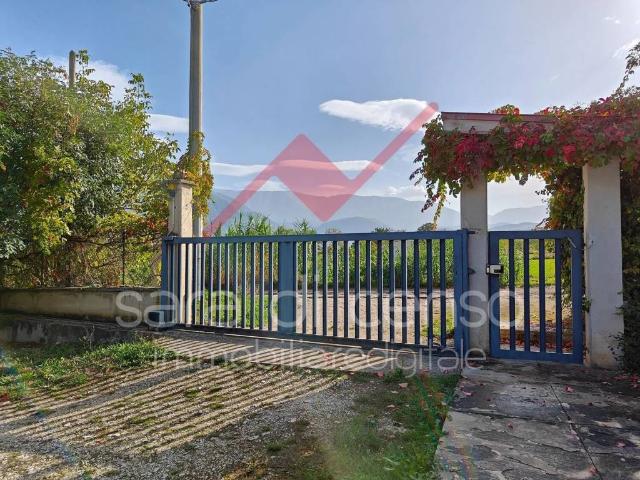 Villa in vendita a Sulmona AQ