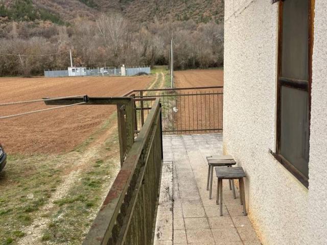Villa in vendita a Sulmona AQ
