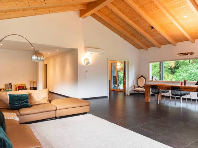 Villa in vendita a Sumirago VA