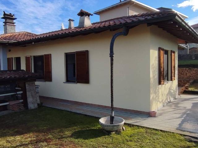Villa in vendita a Sumirago VA