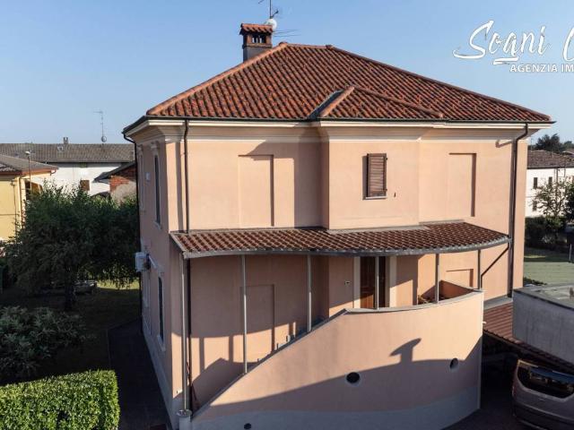 Villa in vendita a Suno NO