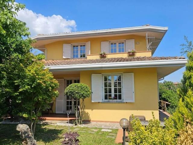 Villa in vendita a Supino FR