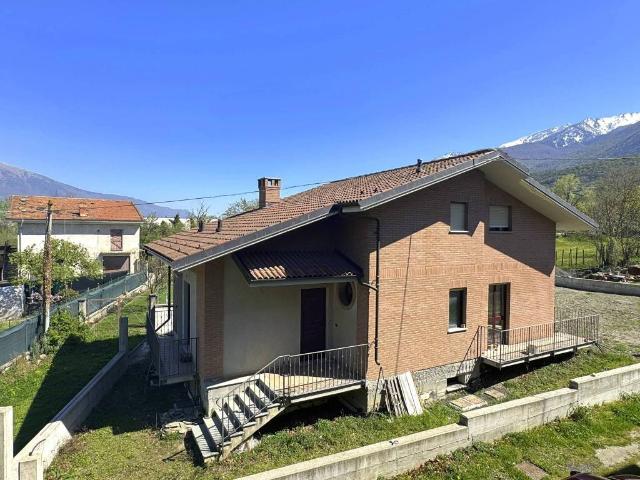 Villa in vendita a Susa TO