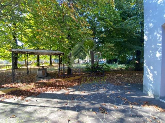 Villa in vendita a Poviglio RE