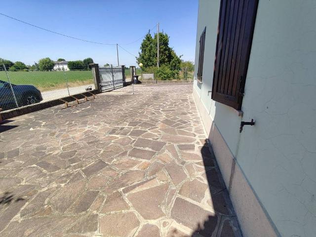 Villa in vendita a Poviglio RE