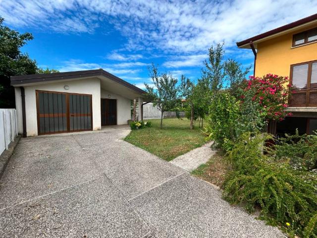 Villa in vendita a Povoletto UD