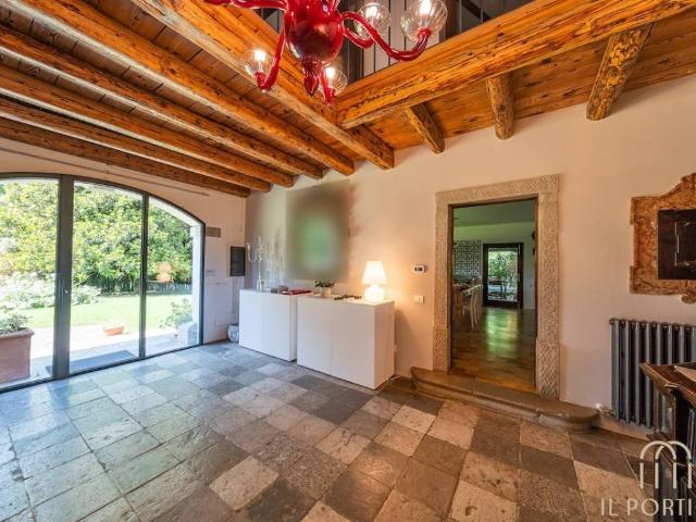 Villa in vendita a Povoletto UD