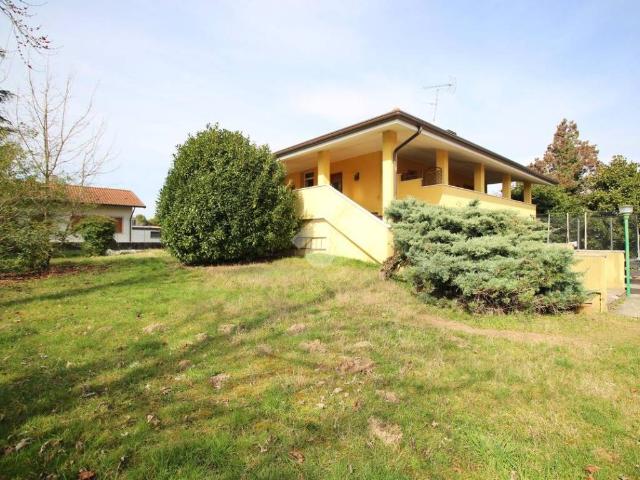 Villa in vendita a Povoletto UD