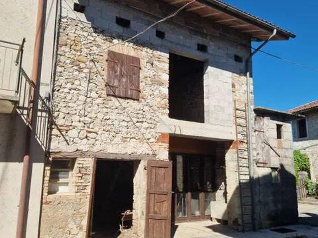 Villa in vendita a Povoletto UD