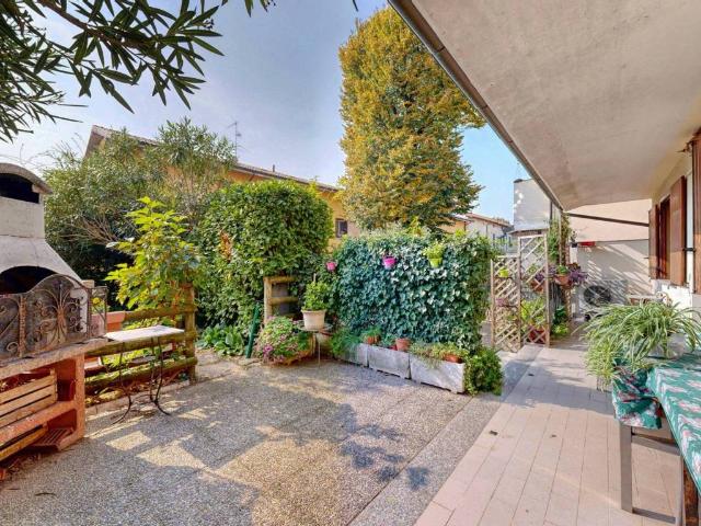 Villa in vendita a Pozzo d'Adda MI