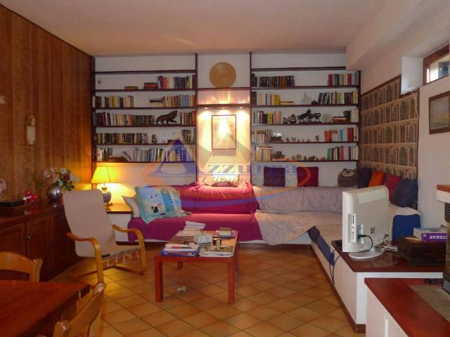 Villa in vendita a Pozzol Groppo AL