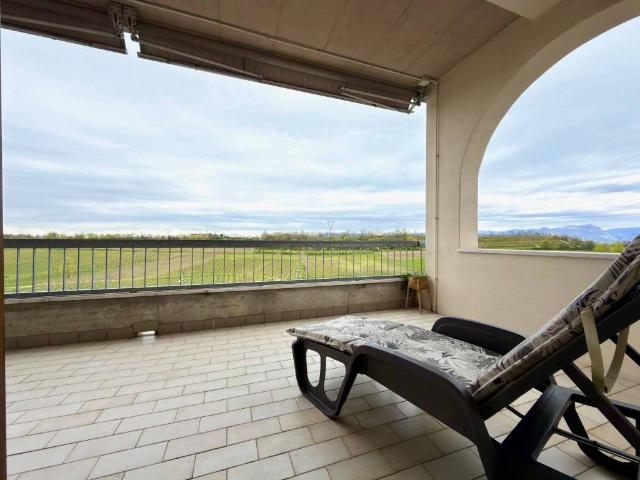 Villa in vendita a Pozzolengo BS