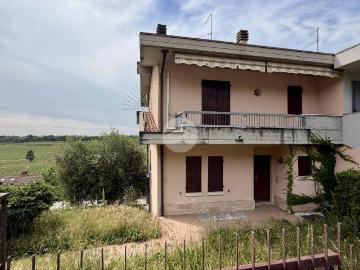 Villa in vendita a Pozzolengo BS