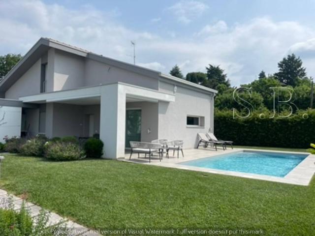 Villa in vendita a Pozzolengo BS
