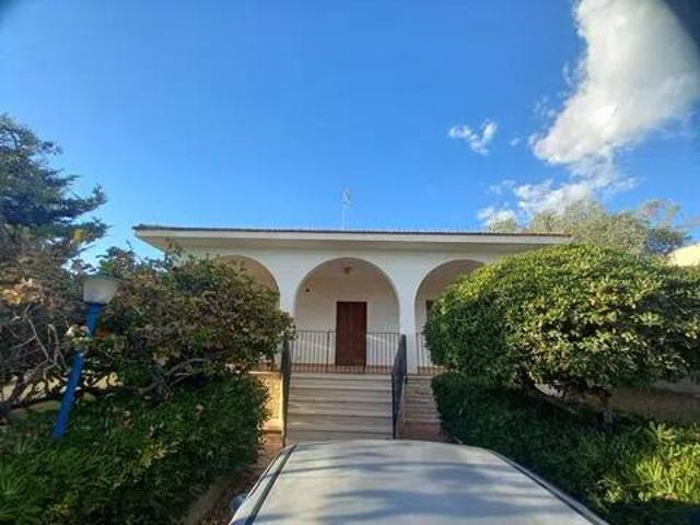 Villa in vendita a Pozzallo RG
