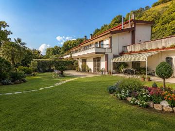 Villa in vendita a Pozzuoli