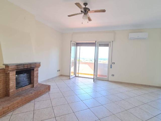 Villa in vendita a Pozzuoli NA