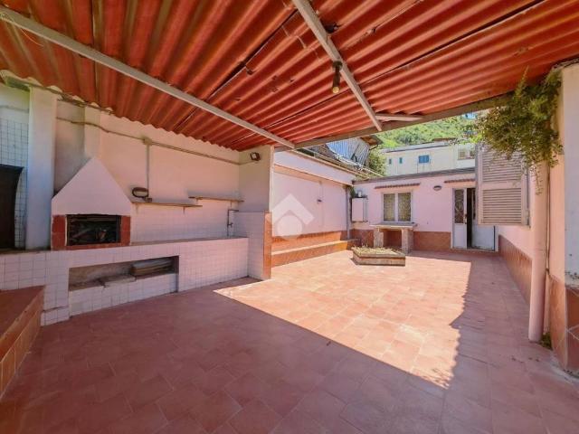 Villa in vendita a Pozzuoli NA
