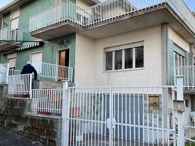 Villa in vendita a Pozzuoli NA