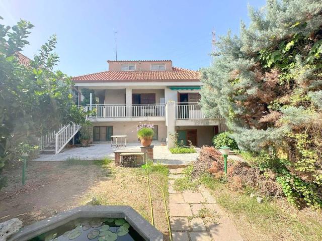 Villa in vendita a Pozzuoli NA