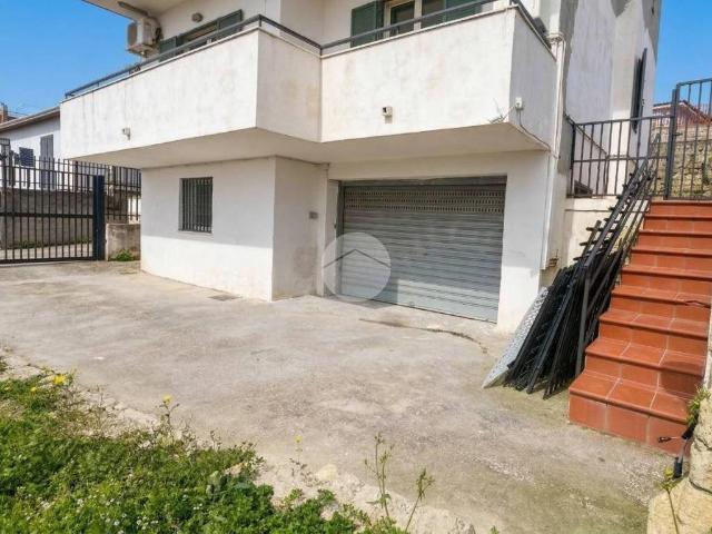 Villa in vendita a Pozzuoli NA