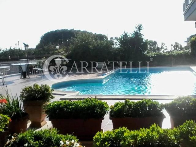 Villa in vendita a Pozzuoli NA