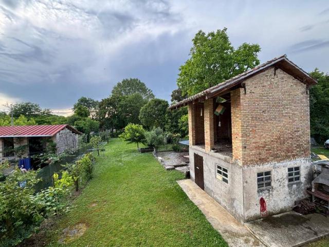Villa in vendita a Pocenia UD