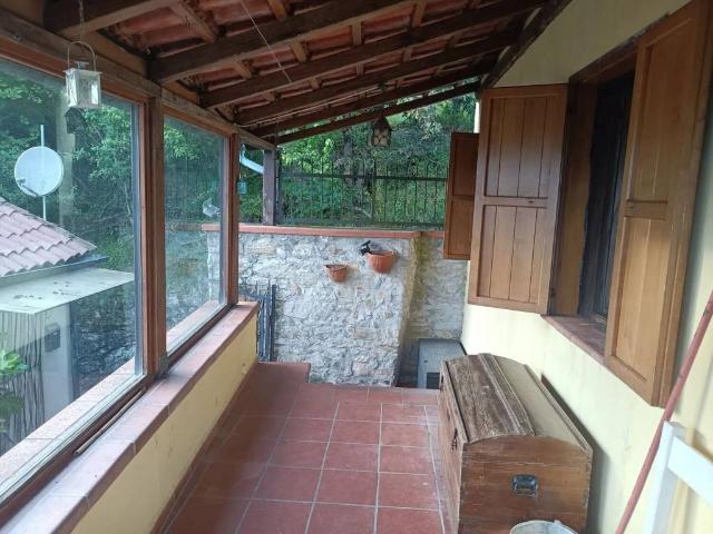 Villa in vendita a Podenzana MS