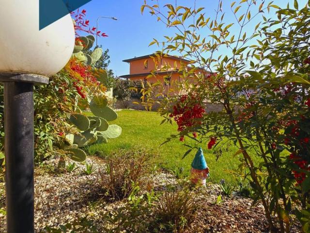 Villa in vendita a Podenzano PC