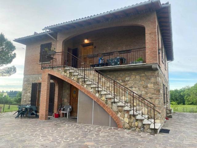 Villa in vendita a Poggibonsi SI