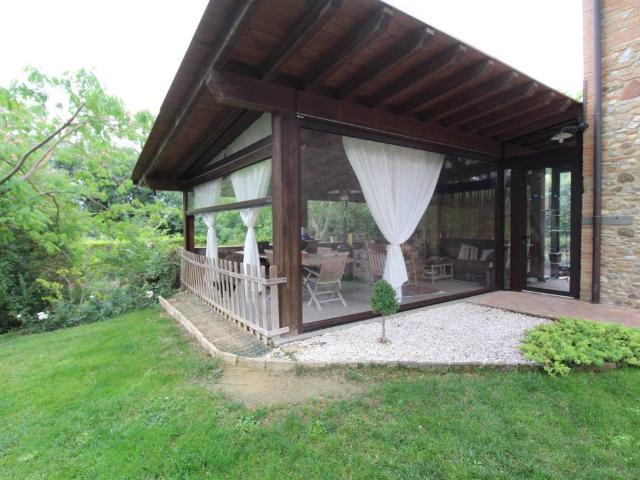 Villa in vendita a Poggibonsi SI