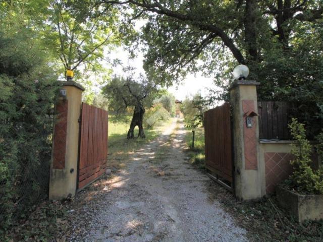 Villa in vendita a Poggio Mirteto RI